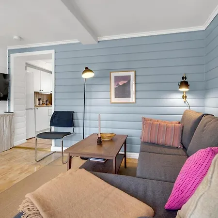 Daire Center I Polar Charm I Warm & Welcoming *